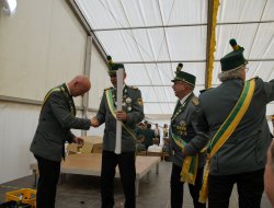 sf sonntag 2025144